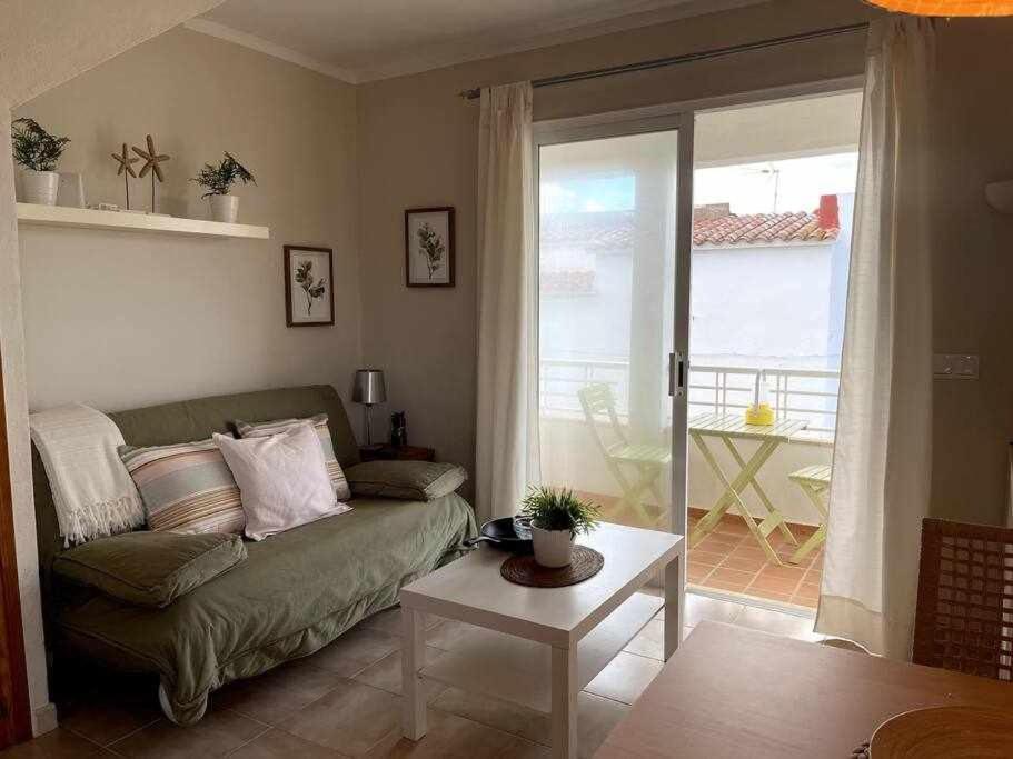 Macarella Apatamento Con Piscina Apartman Cala'N Blanes  Kültér fotó